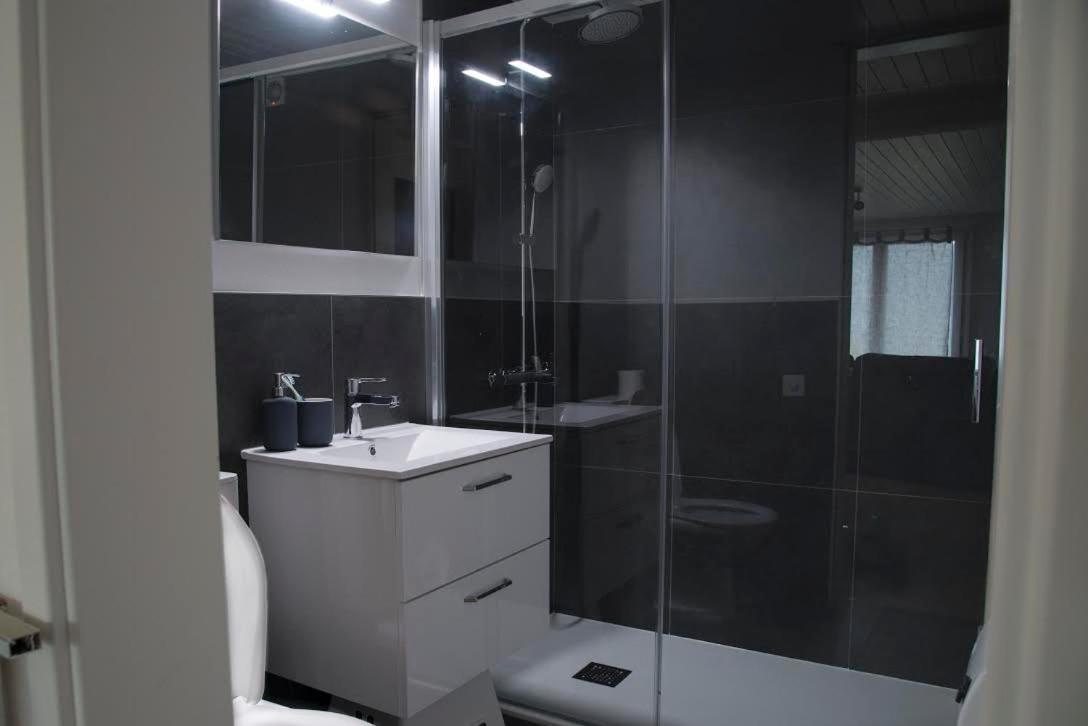 فيلا Ponto Valentinoفي Modern Charme Studio In Chalet المظهر الخارجي الصورة