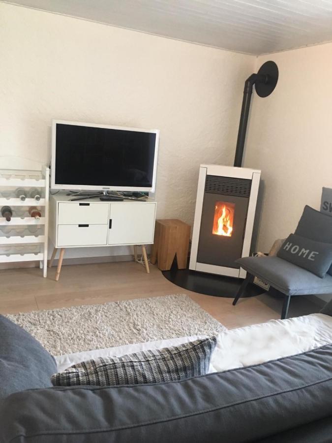 فيلا Ponto Valentinoفي Modern Charme Studio In Chalet المظهر الخارجي الصورة